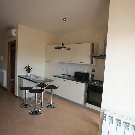 Semesterbostad Andrea *