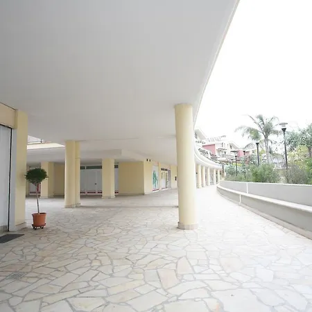 Semesterbostad Andrea